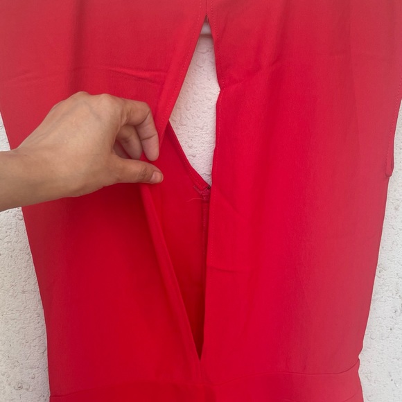 Zara red jumpsuit for summer - Picture 6 of 8